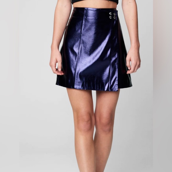 NWT Blank NYC Vegan Leather Wrap Mini Billboard Skirt Size 26 - Picture 7 of 8